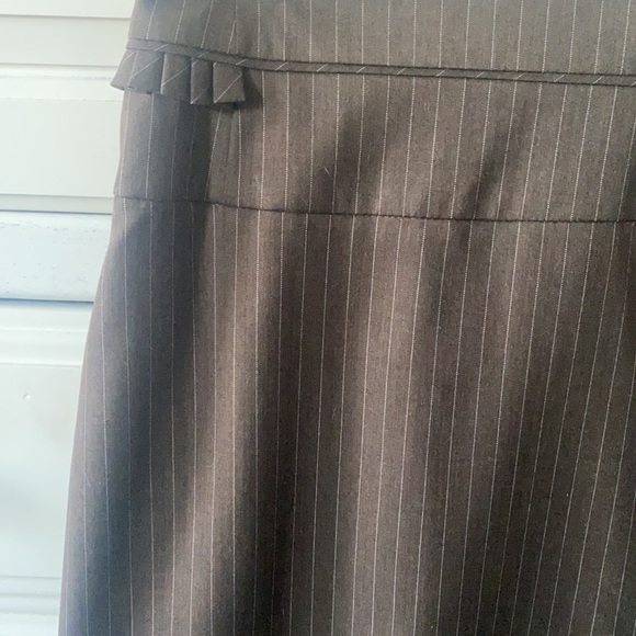 Skirt - Picture 2 of 7